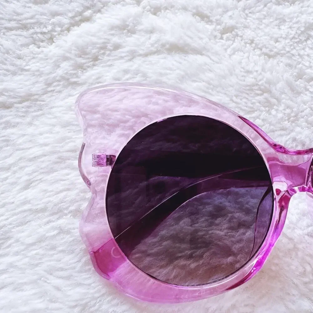 Eliza Dark Pink Butterfly-shaped Sunglasses